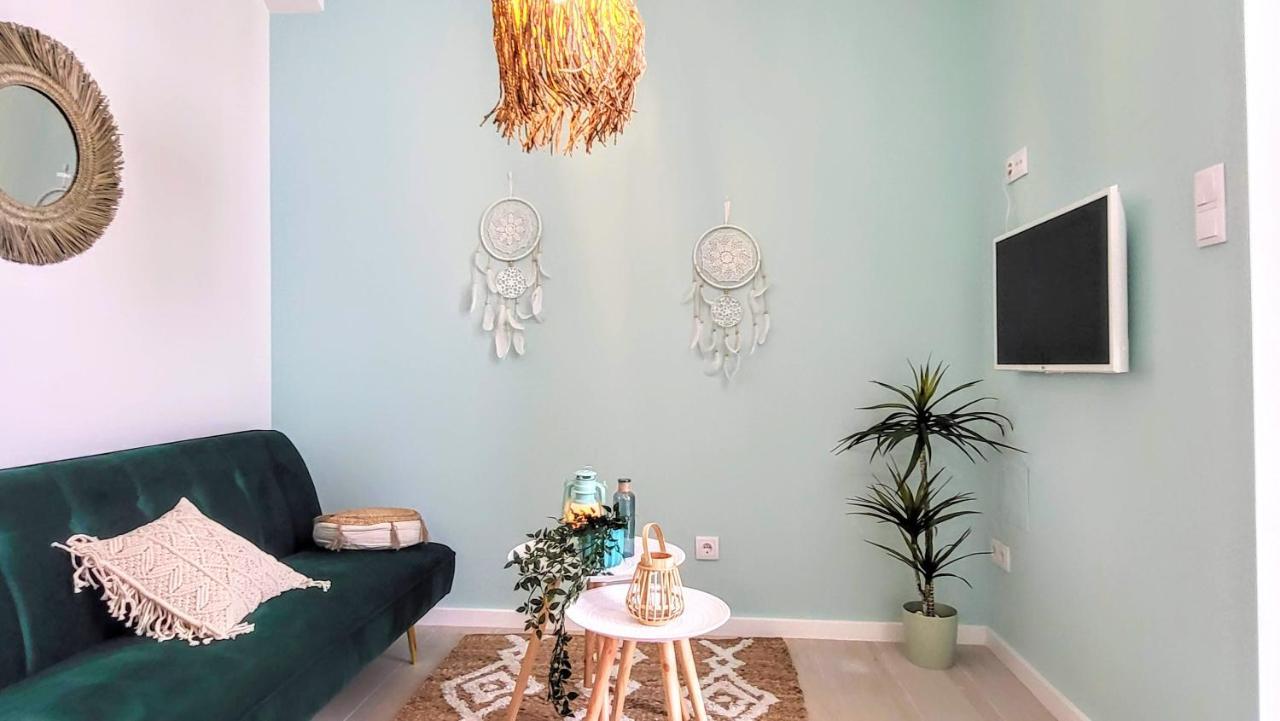 The Shore At Seaside Paradise - Cozy Patio On The Promenade Espinho  Extérieur photo